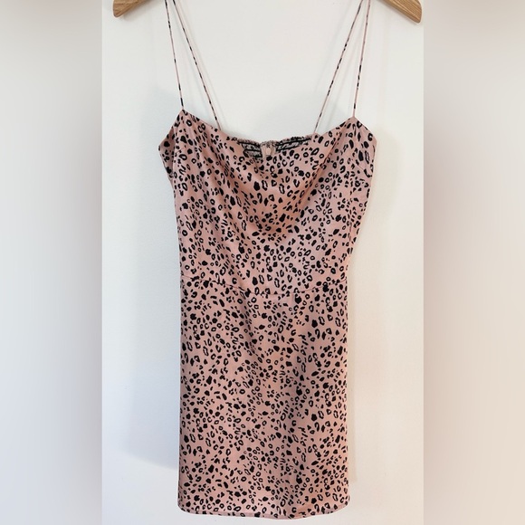Reformation Kosta mini dress in pink panther , sz: 4 - Picture 8 of 12